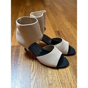 Cosy Island Heeled Sandal Size 8.5